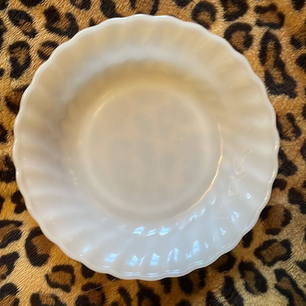 FireKing Vintage Milk Glass Scalloped Bowls